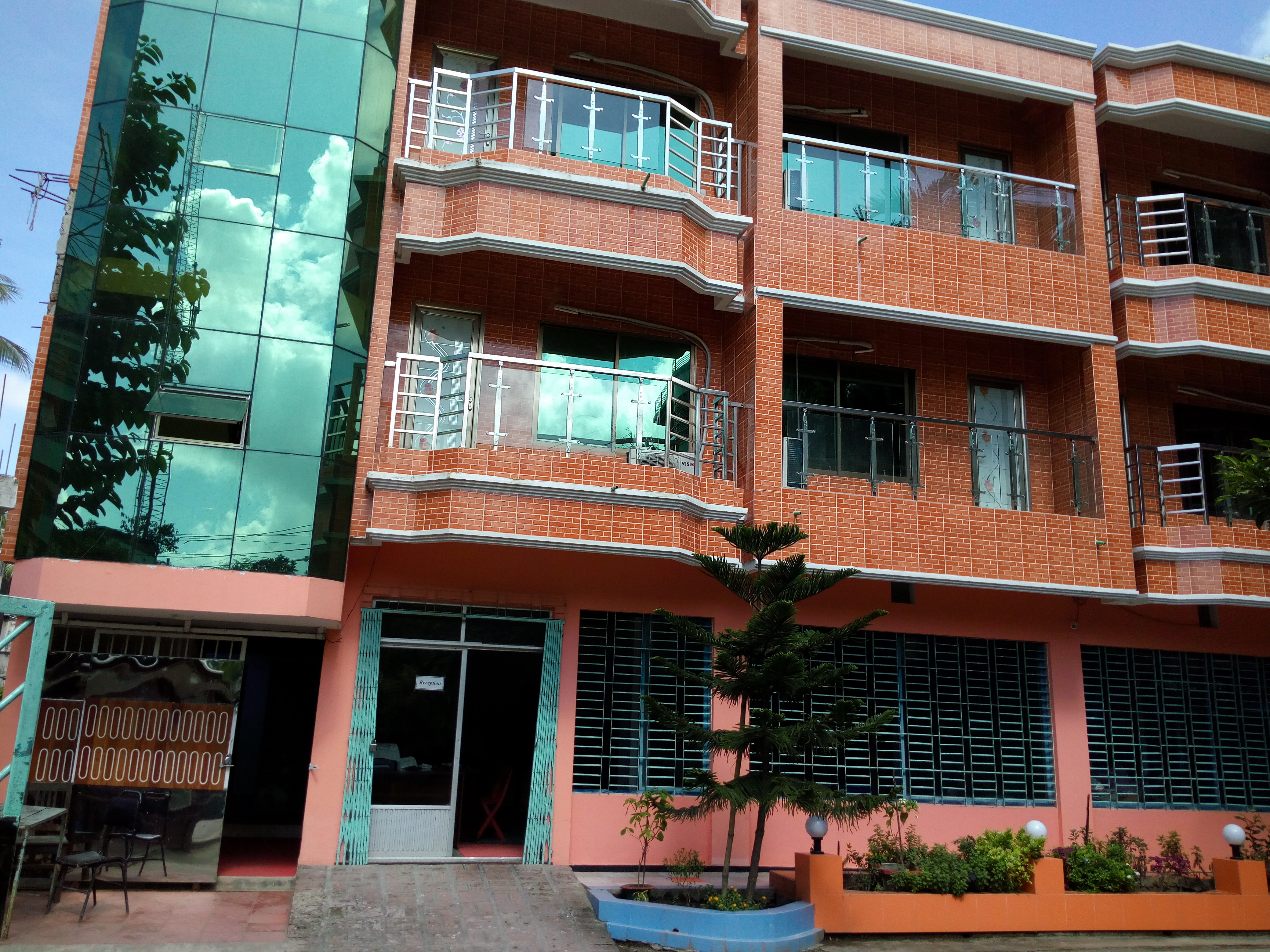 Banchte Shekha ITRAD Guest House